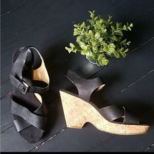 Nine west August wedges